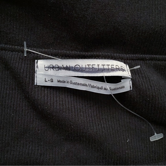 NWOT UO Black Off Shoulder Crop Top - Picture 10 of 13